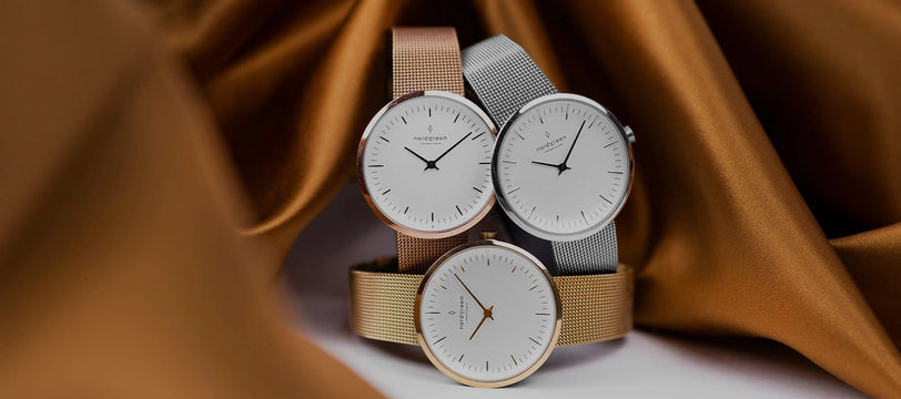 Montres à cadran blanc pour femmes